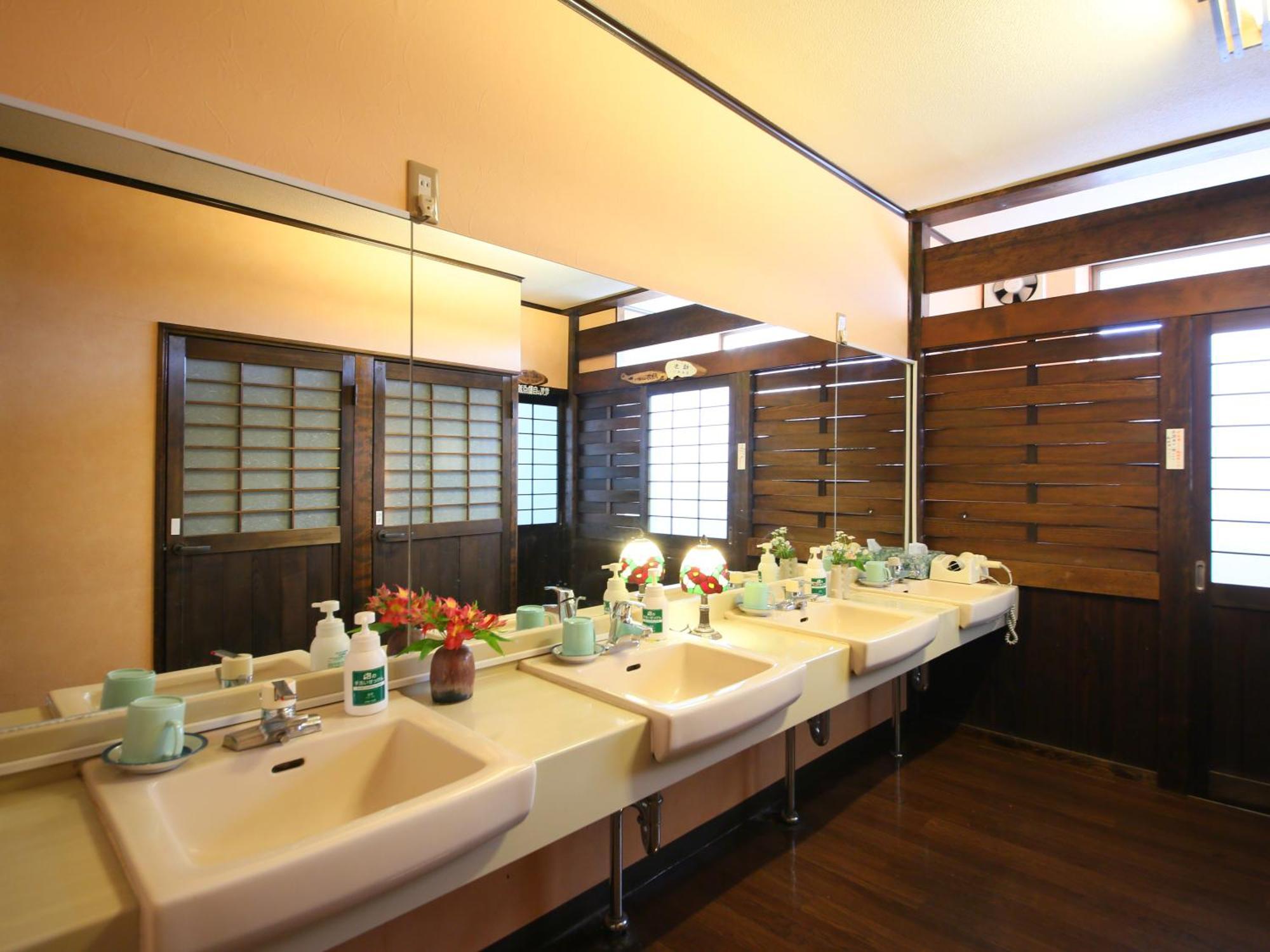 民芸旅館　深志荘 松本市 部屋 写真
